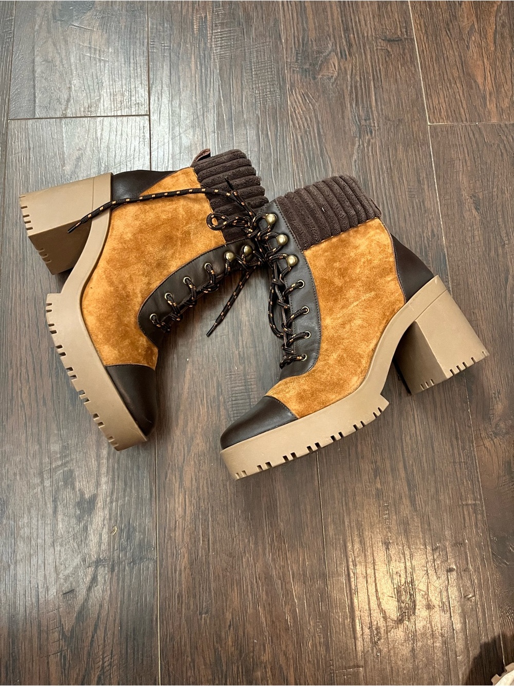 Chelsea & Violet Tan Suede Lace-Up Chunky Heel Boots with Dark Trim